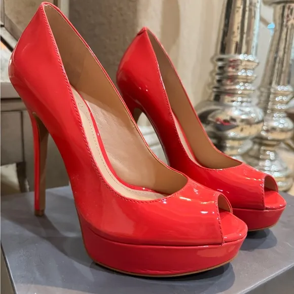 Vince Camuto platform Peep Toe patent leather heels in red orange color