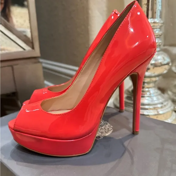 Vince Camuto platform Peep Toe patent leather heels in red orange color