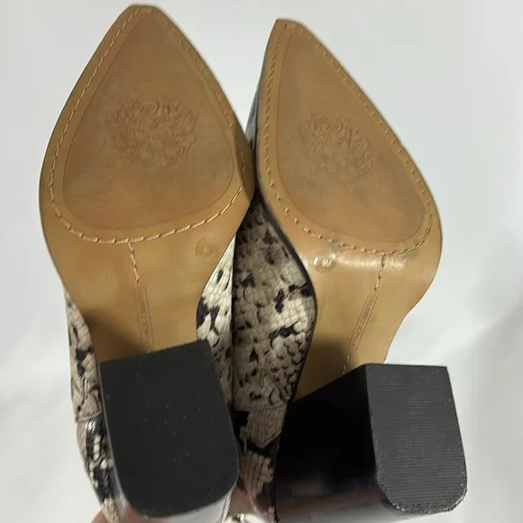 Vince Camuto REAL Leather Genedy Ankle Boot Pointed Toe Block Heel 9