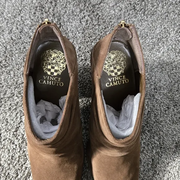 Vince Camuto Women's Ainsley Ruched Ankle Booties NEW size 7.5