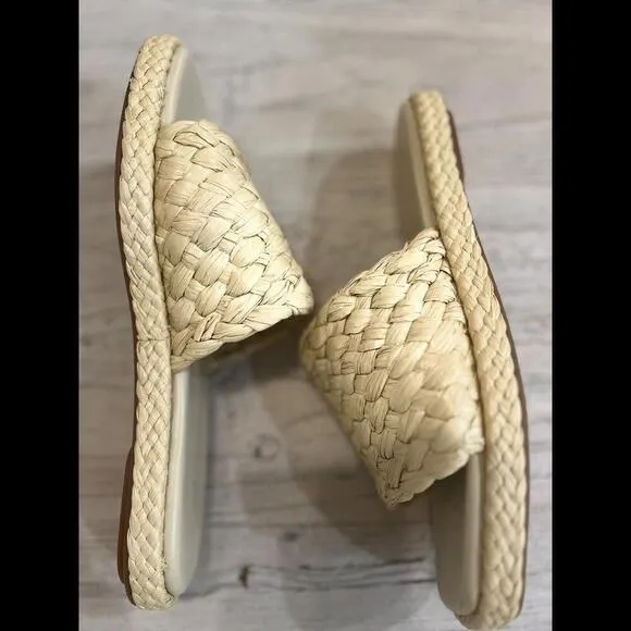 Vince Rumi Raffia Sandals Woven Natural Beige Flats Slides Slip On Sz 11