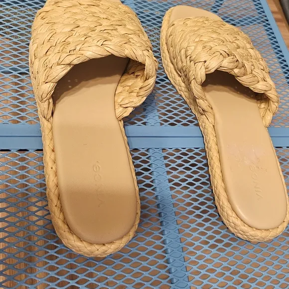 Vince Rumi Raffia Woven Sandals