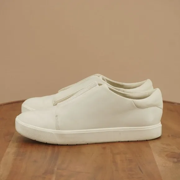 Vince Womens Cantara Sneakers Slip On Shoes Cream Off White Leather size 8M