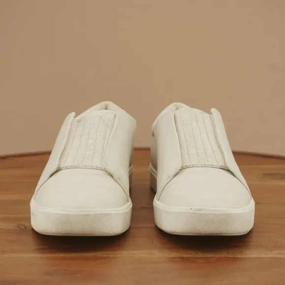 Vince Womens Cantara Sneakers Slip On Shoes Cream Off White Leather size 8M