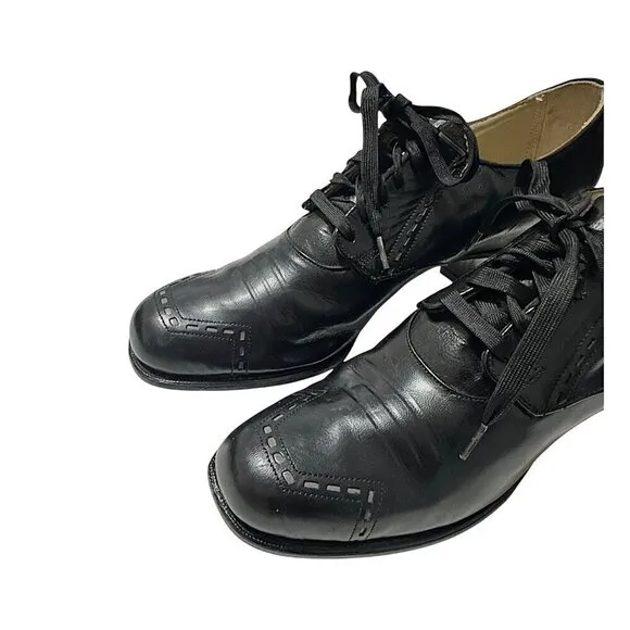 Vintage 1940's Miller Foot Defender Black Lace Up Leather Shoes. Sz. 6 1/23 A