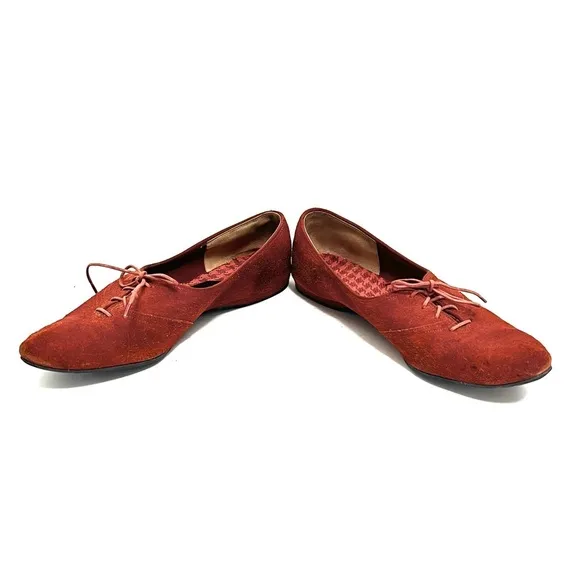 Vintage 1970s cinnamon brown suede lace up Oxford shoes