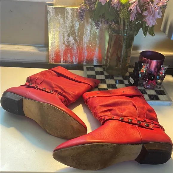Vintage 1987 Leather Red Slouch Boots