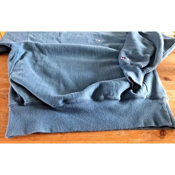 Vintage 1990s Champion Sweatshirt Crew Neck Reverse Weave Teal Blue Large