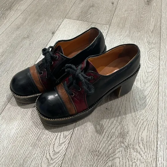 Vintage 70s Qualicraft clogs size 8 1/2