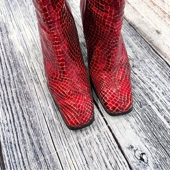 Vintage 90’s Bellini Red Snake Embossed Leather Square Toe Heeled Boots​​