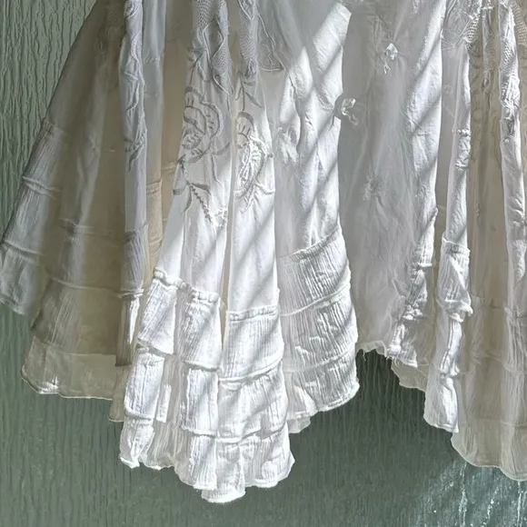 VINTAGE 90S DREAMY WHITE COTTON KNEE LENGTH SKIRT A-Line Tiered~38, US Medium