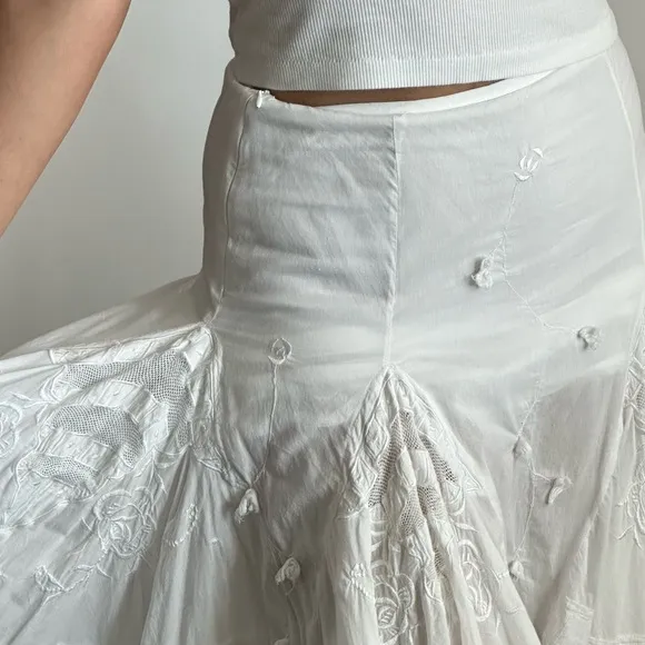 VINTAGE 90S DREAMY WHITE COTTON KNEE LENGTH SKIRT A-Line Tiered~38, US Medium