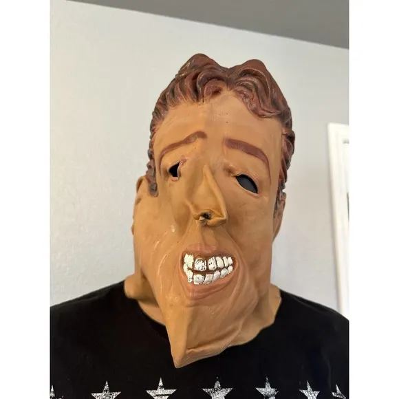Vintage 90s Duracell Cinema Secrets‎ Deadstock Hand Painted Latex Mask 1996