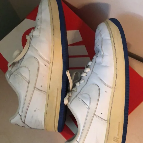 Vintage Air Force 1 mens sneakers