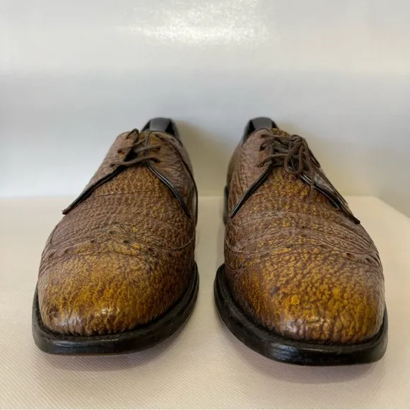 Vintage Allen Edmonds Nassau Brown Leather Shark Skin Wingtip Shoes