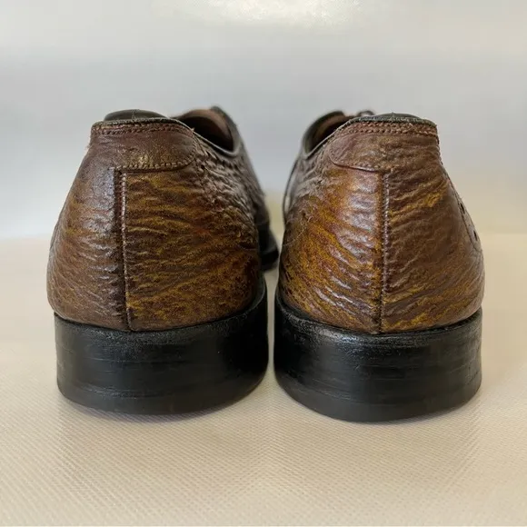 Vintage Allen Edmonds Nassau Brown Leather Shark Skin Wingtip Shoes