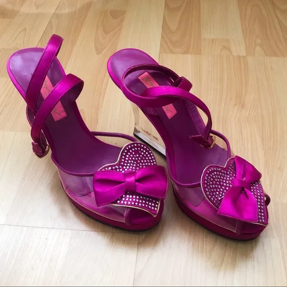 Vintage Betsey Johnson hot pink heels sz 5.5