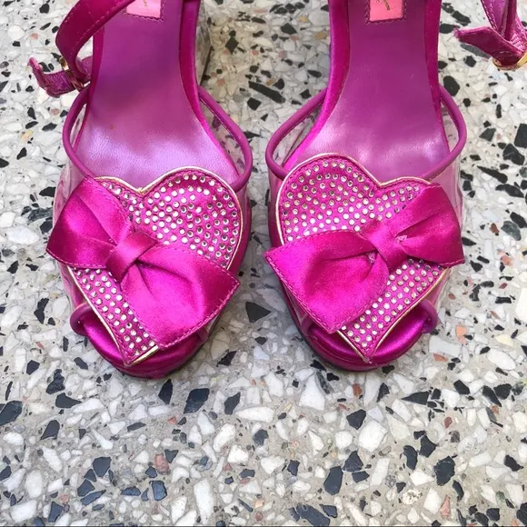 Vintage Betsey Johnson hot pink heels sz 5.5