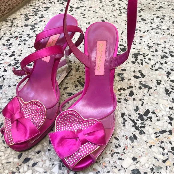 Vintage Betsey Johnson hot pink heels sz 5.5