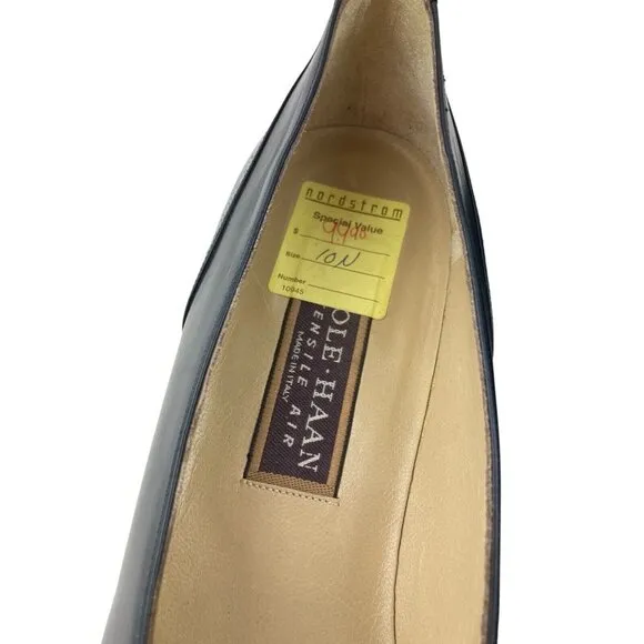 *Vintage Cole Haan Tensile Air  Cap Toe Pumps Size 10AA Blue Classic Navy Italy