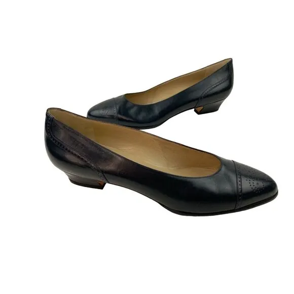 *Vintage Cole Haan Tensile Air  Cap Toe Pumps Size 10AA Blue Classic Navy Italy