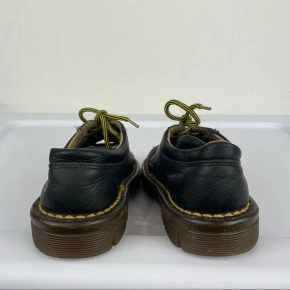 Vintage Doc Martens Kids Black Leather Oxford Shoes Made in England Sz 11 Unisex