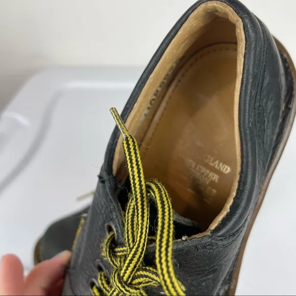 Vintage Doc Martens Kids Black Leather Oxford Shoes Made in England Sz 11 Unisex