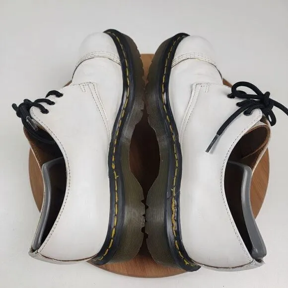 Vintage Dr Doc Martens Oxfords White Leather Chunky Shoes Made in England sz 9