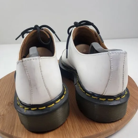 Vintage Dr Doc Martens Oxfords White Leather Chunky Shoes Made in England sz 9