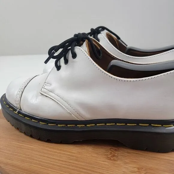 Vintage Dr Doc Martens Oxfords White Leather Chunky Shoes Made in England sz 9