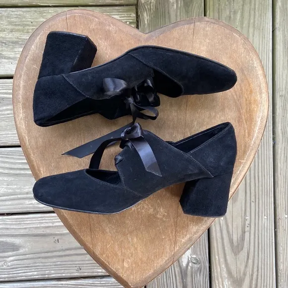 Vintage Elsé Anita Genuine Leather Suede Ribbon Lace Up Shoes Women's Size 8