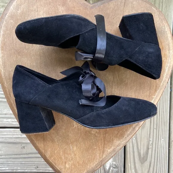 Vintage Elsé Anita Genuine Leather Suede Ribbon Lace Up Shoes Women's Size 8