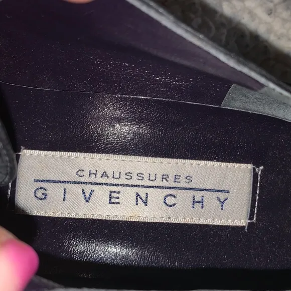 Vintage Gray and black Chaussures Givenchy laced Paris shoes