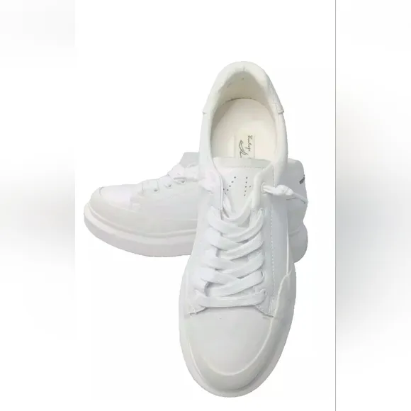 Vintage Havana Angela Sneaker Women's Size 8.5 M White Retail $129