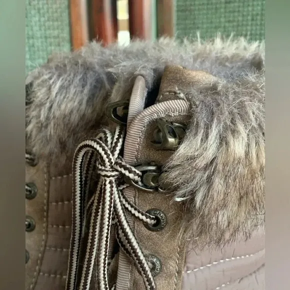 Vintage Havana Women's Lace Up Ankle Boots Faux Fur Trim  Block Heel Taupe 6.5