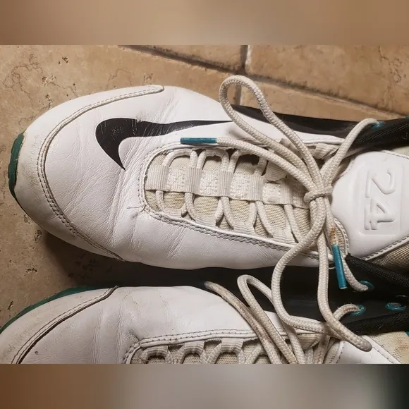 Vintage Ken Griffey Jr Swingman 24 Shoes