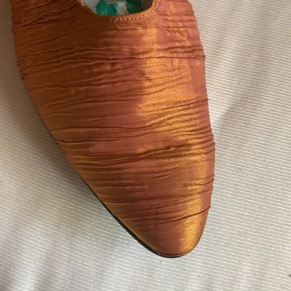 Vintage LAURE BASSAL 8  Made in France Rosegold fabric shoes in good condition