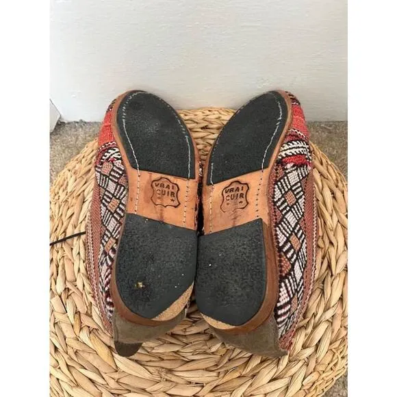Vintage Mexican Aztec Handmade Red and Brown Fabric brogue Shoes Size 11