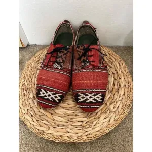Vintage Mexican Aztec Handmade Red and Brown Fabric brogue Shoes Size 11