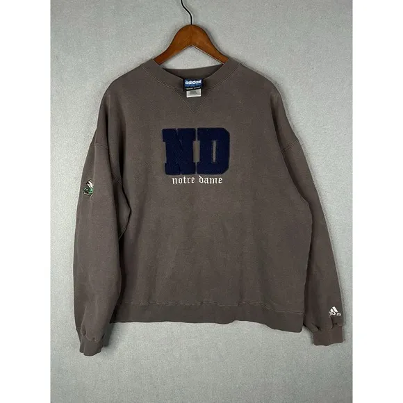 VINTAGE Notre Dame Fighting Irish Sweater Adult XL  Football Sports Y2K