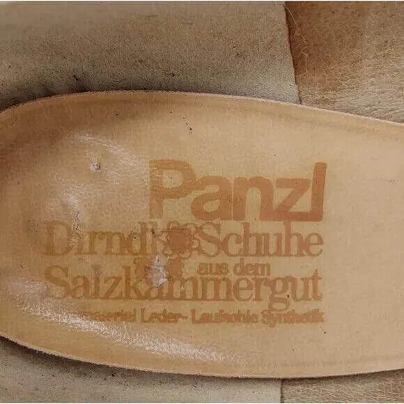 Vintage Panzl Black Leather Buckle pump