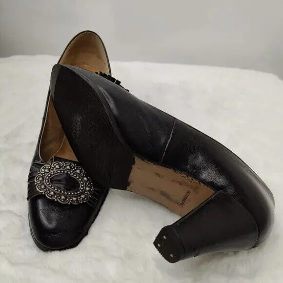 Vintage Panzl Black Leather Buckle pump