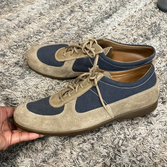Vintage PRADA MENS SHOES SZ 9.5