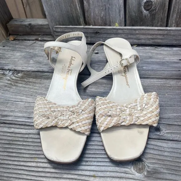 Vintage Salvatore Ferragamo Slingback white and beige woven leather sandals 7.5