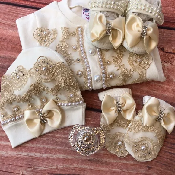 Vintage take me home outfit