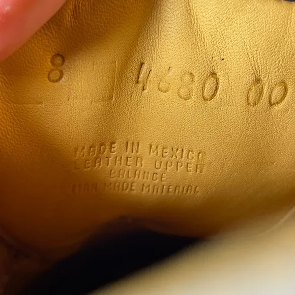 Vintage university of Reno, Nevada signature, golf shoes, alumni UNR