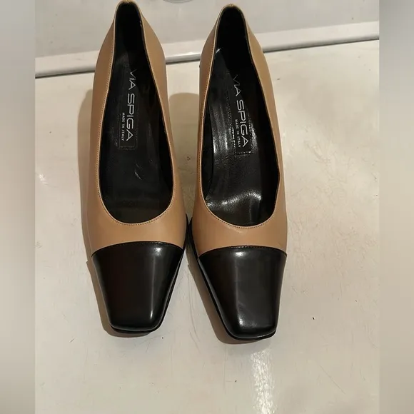 Vintage Via Spiga shoes, size 6