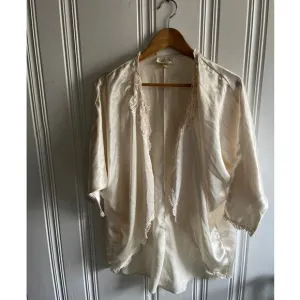 Vintage Victoria Secret robe size small petite