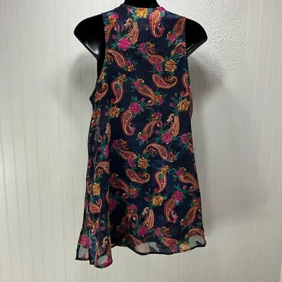 VINTAGE VICTORIA’S SECRET Gold Label Semi Sheer Paisley Nighty
