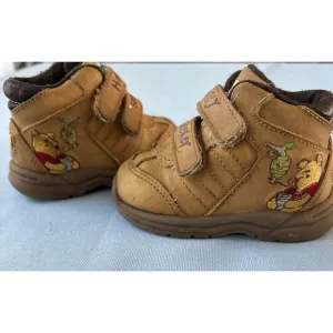 Vintage Winnie The Pooh Shoes Sneakers Size Toddler 3 Disney 90s Y2K